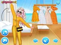 Here Comes Sunshine Dress Up Game Online